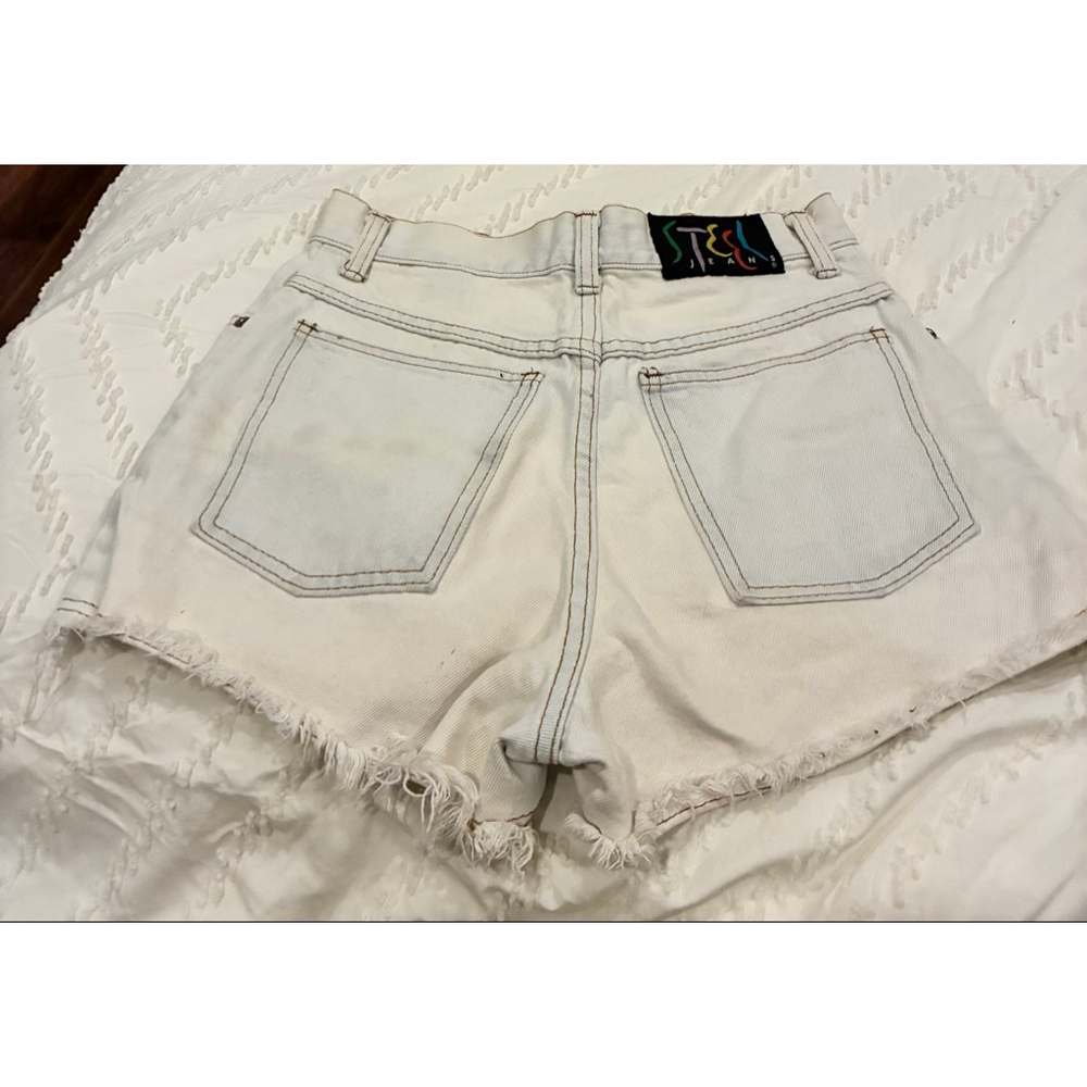Vintage Women's Steel Jeans White Distressed Jean Shorts Size 7
